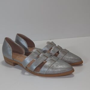 Wonderly Mabel Silver Women's Slip On Shoes Size 8